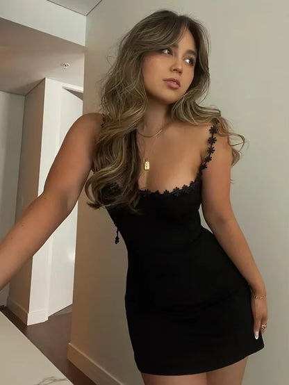 One-Piece Lace-Up Bodycon Dress Sexy Casual Dresses for Women Fashion Slim Vestidos Slash Neck Sleeveless Appliques Streetwear